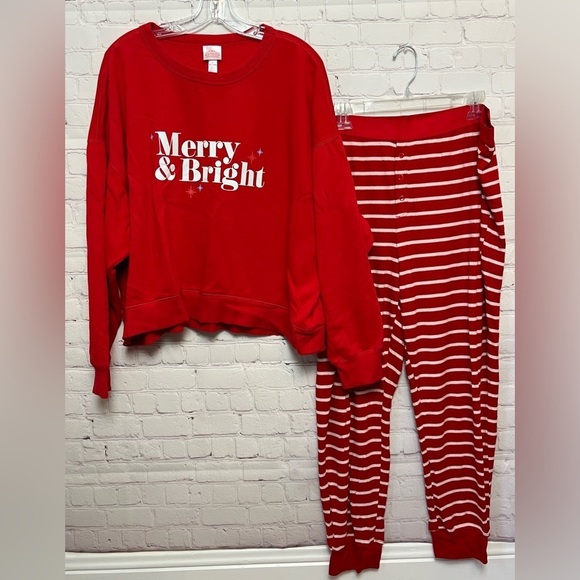 Wondershop Merry & Bright PJ Set - Picture 1 of 14